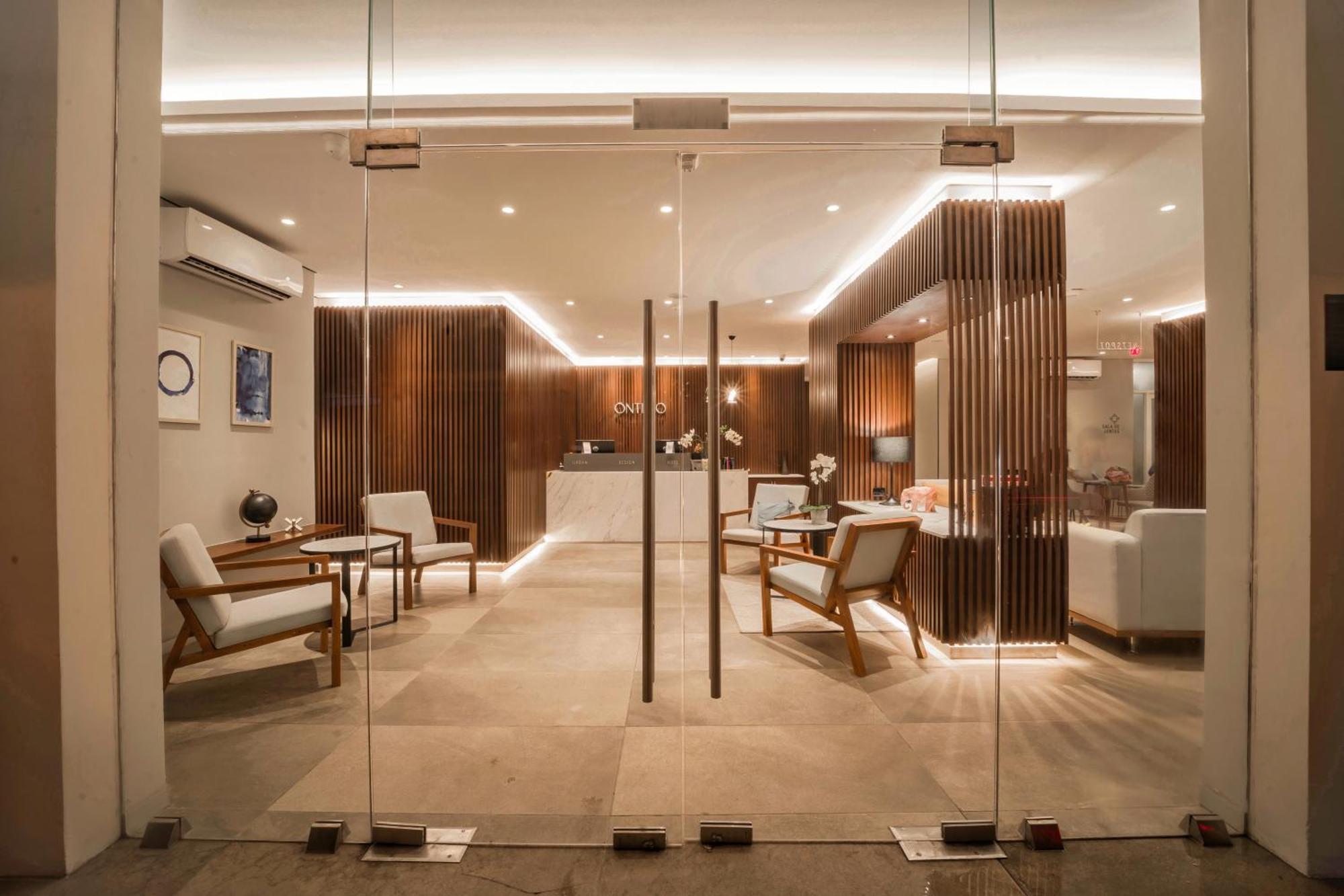 Ontico Urban Design Hotel เมริดา ภายนอก รูปภาพ