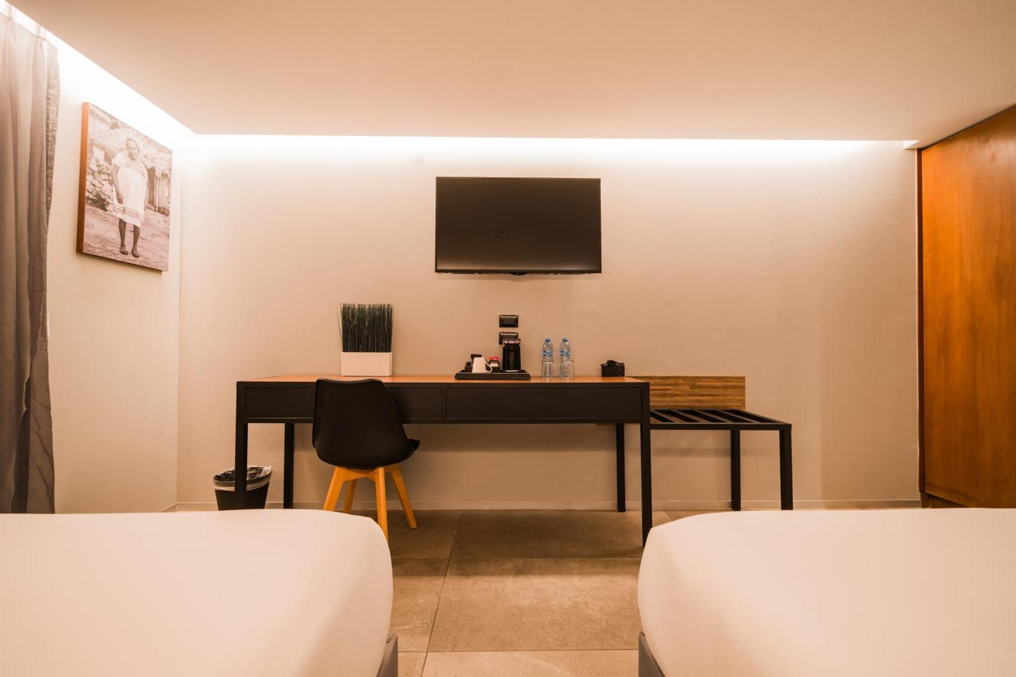 Ontico Urban Design Hotel เมริดา ภายนอก รูปภาพ